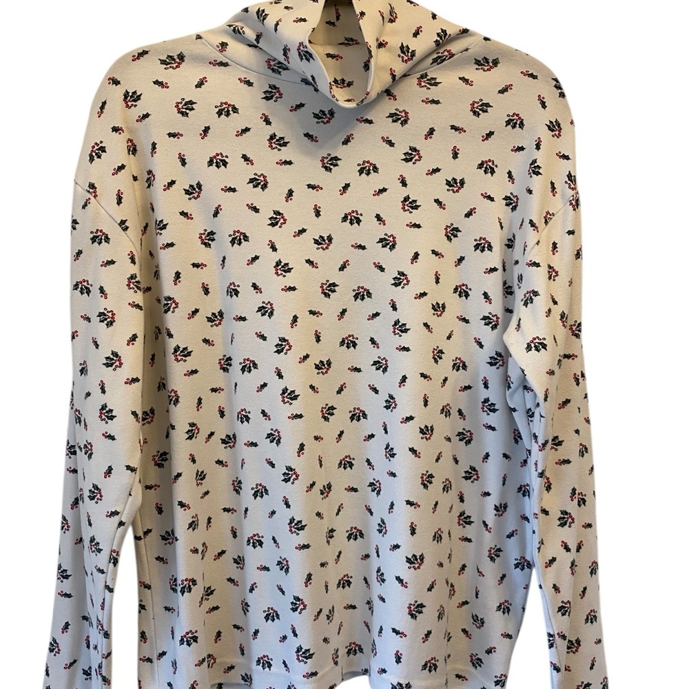 Northcrest Festive Women's L Holly Print Top long sleeve turtleneck festive